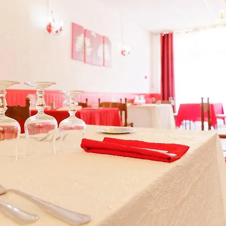 Hotel Oh! Bon Plaisir 2*